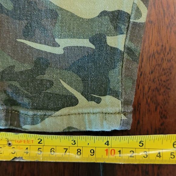 Almost Famous Crop Camouflage Jeans High Waist Rise Camo Army Print Ankle Pants - Picture 15 of 16